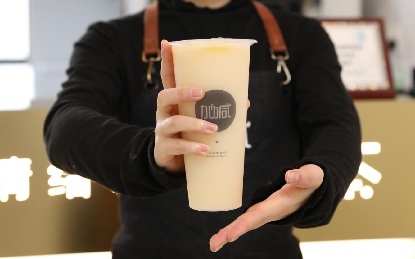 抖圈茶饮：为何奶茶行业都热衷于开校园店